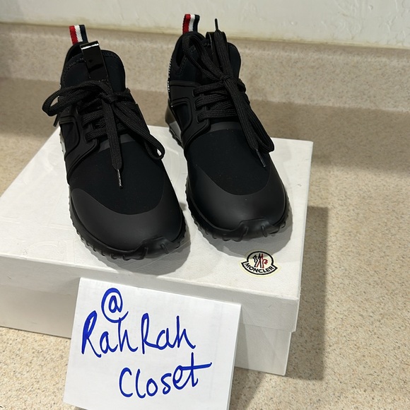 Moncler Women's Emilia Low Top Sneakers size 37 1/2 NWT - Picture 7 of 9